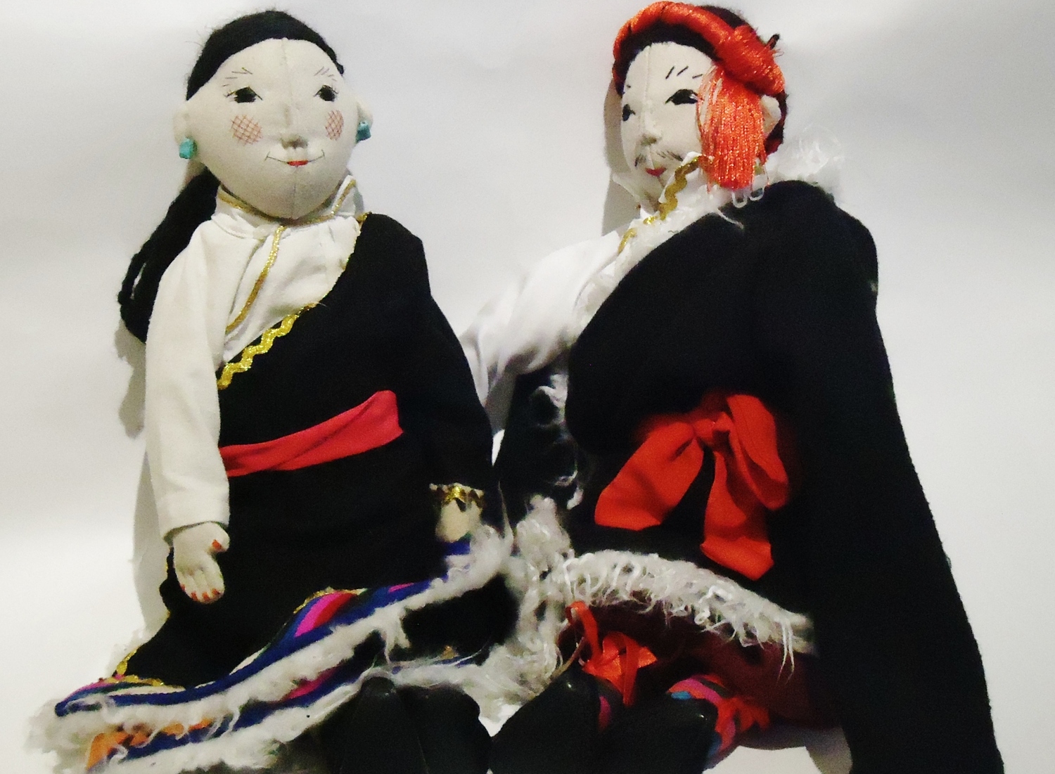 <p>Tibetan Doll Soft Toys&nbsp;</p>