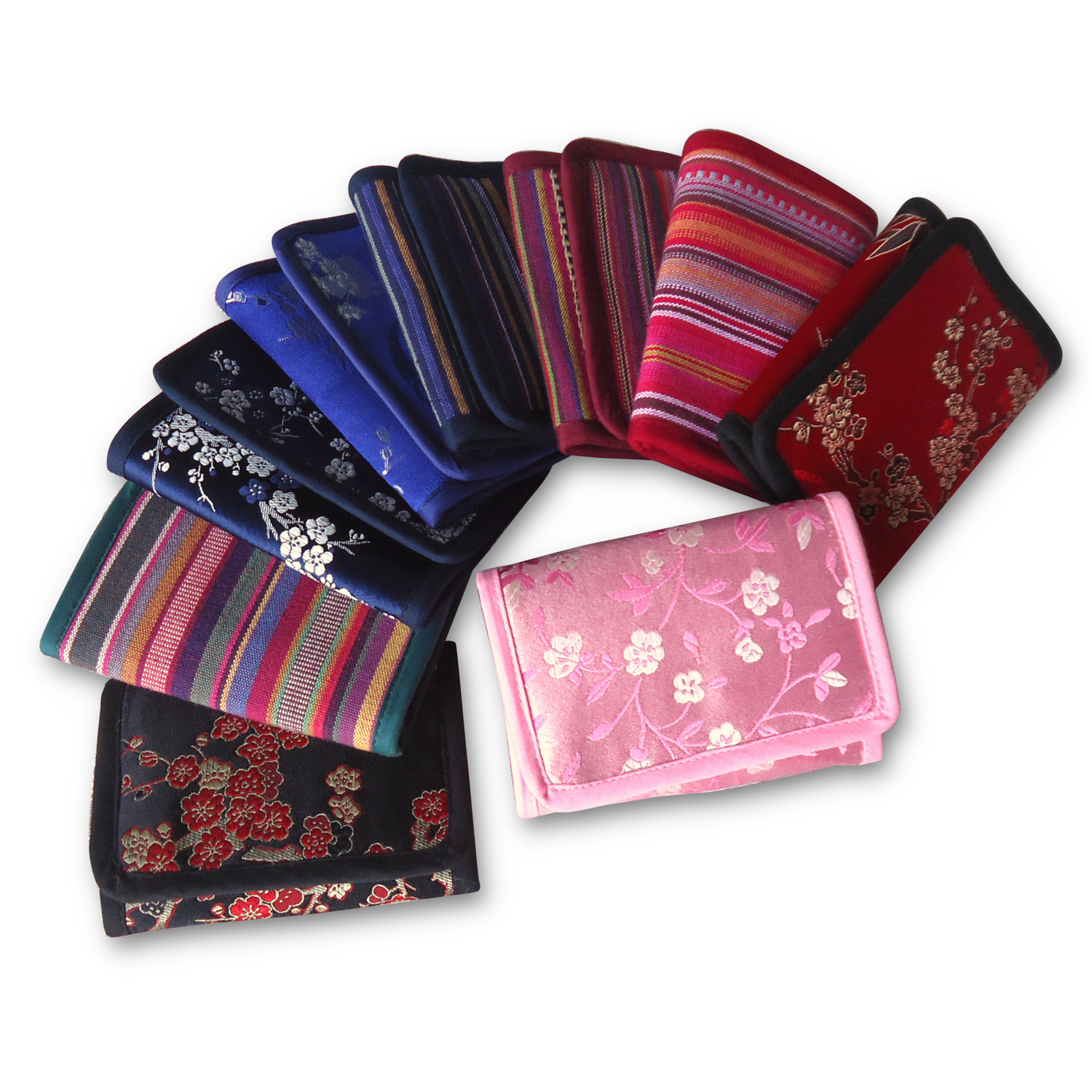 <p>Hearts &amp; Hands Hand-made wallets&nbsp;</p>