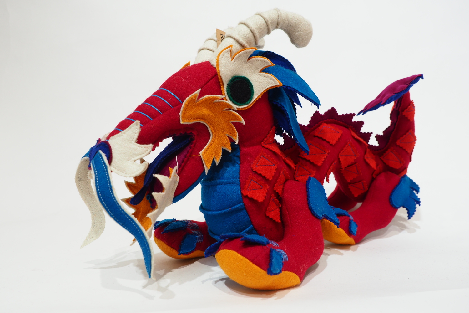 <p>Large Dragon Toy&nbsp;</p>