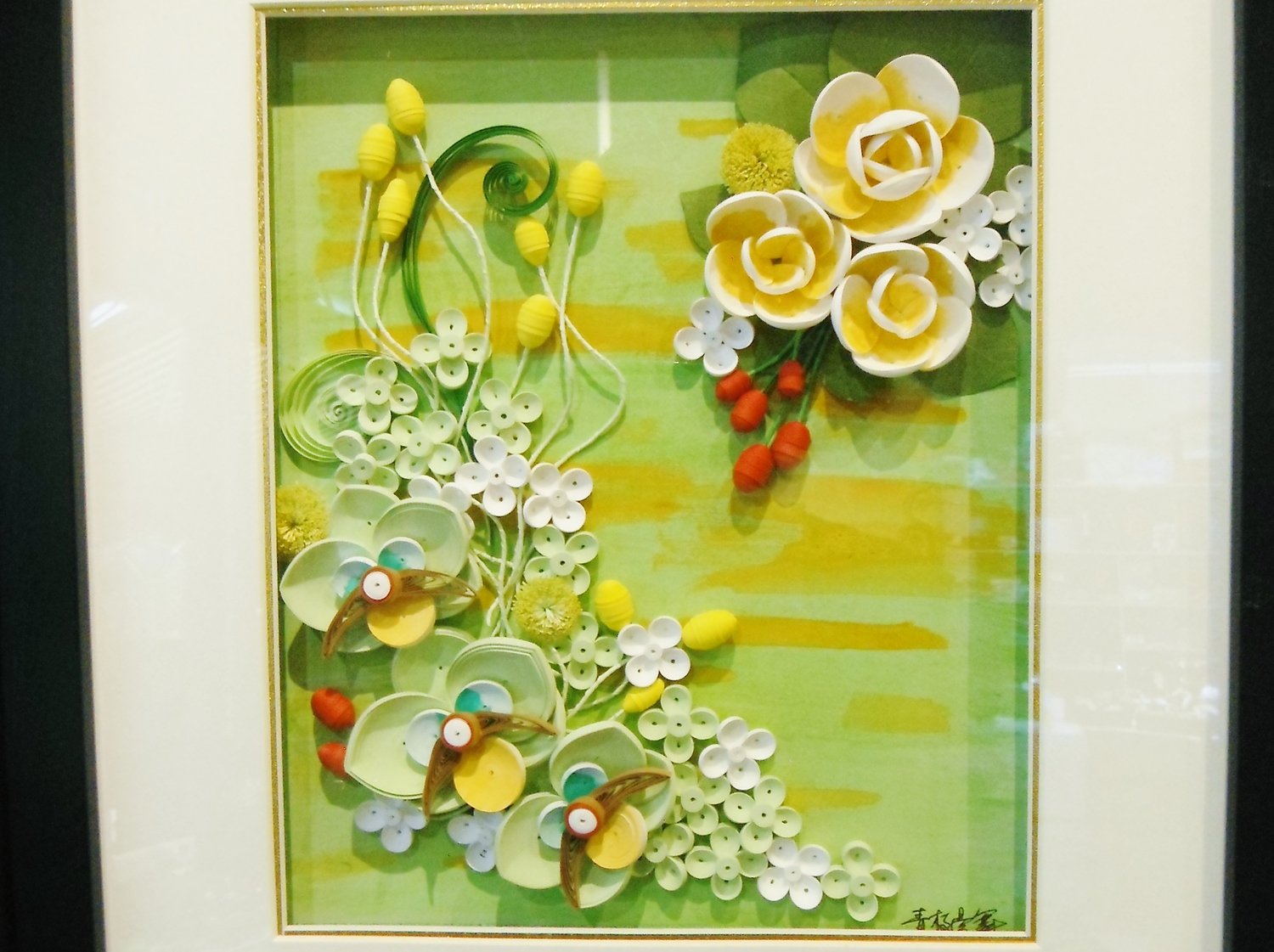 <p>Framed Quilling Floral Picture</p>
